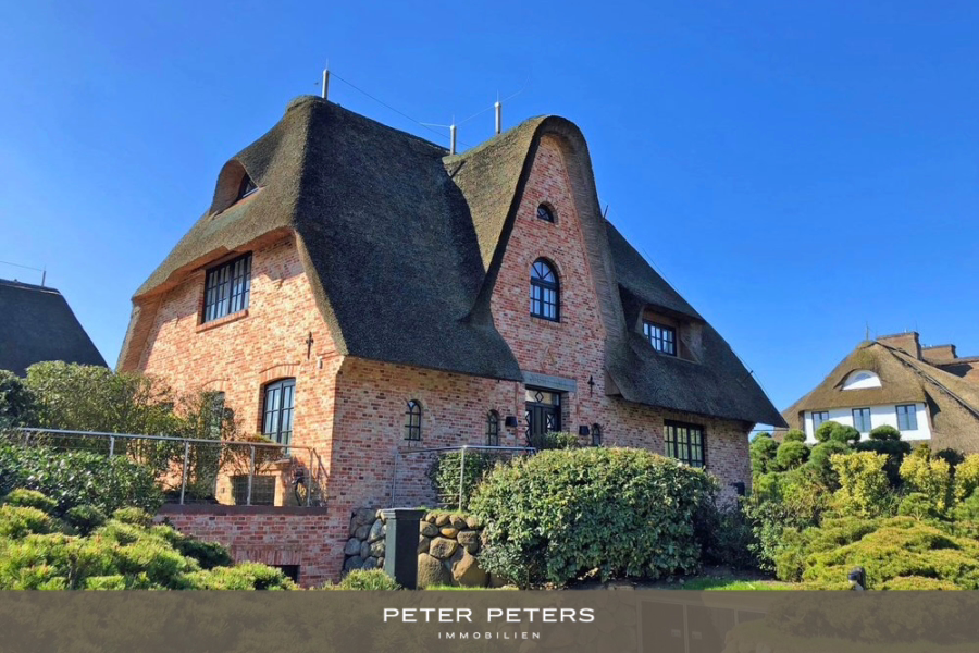 Titelbild - Charmantes Friesenhaus unter Reet mit einer Erdgarage am Keitumer Wattenmeer