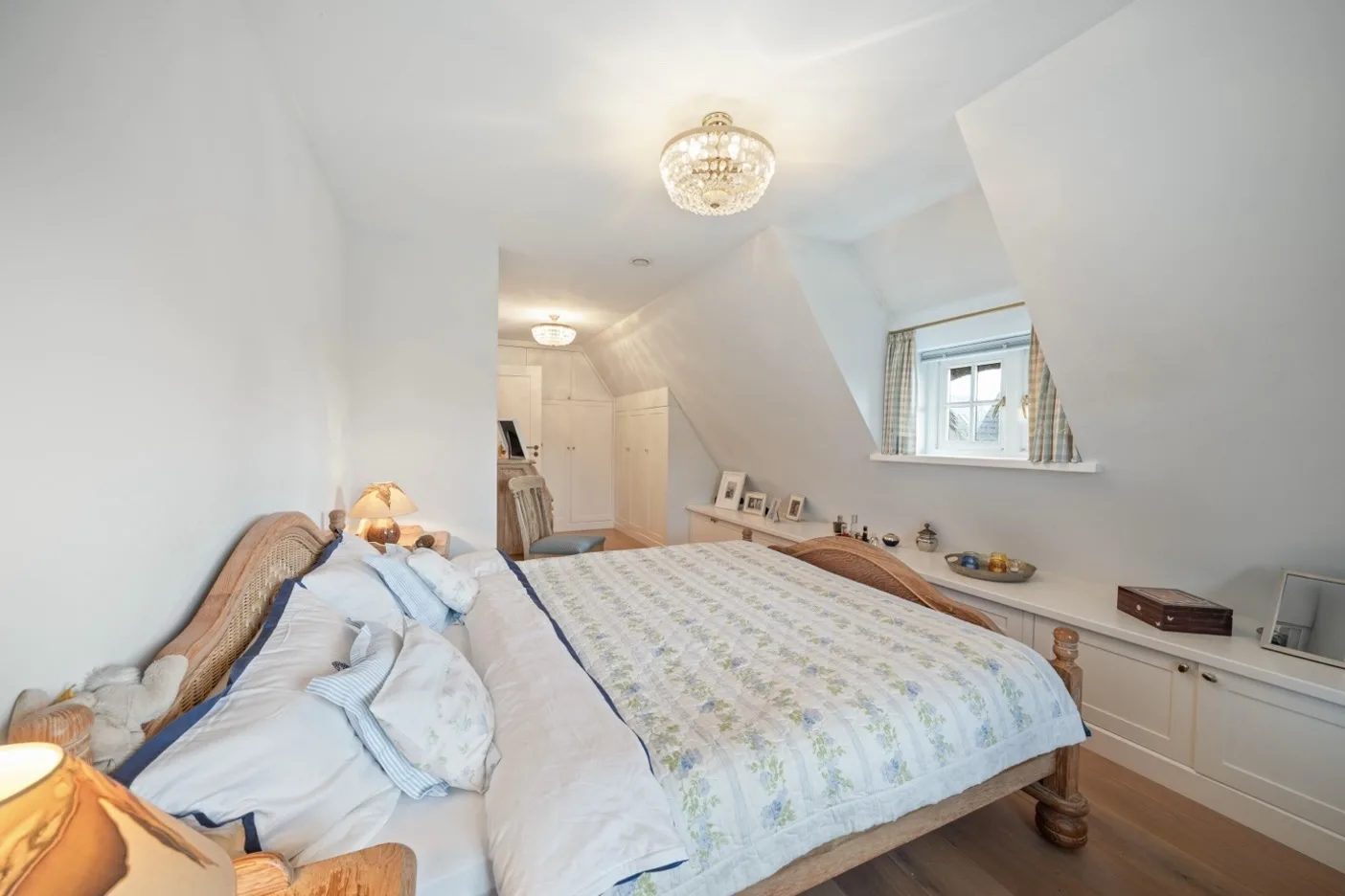 Bild - Genehmigtes Ferienhaus mit großem Garten in List
