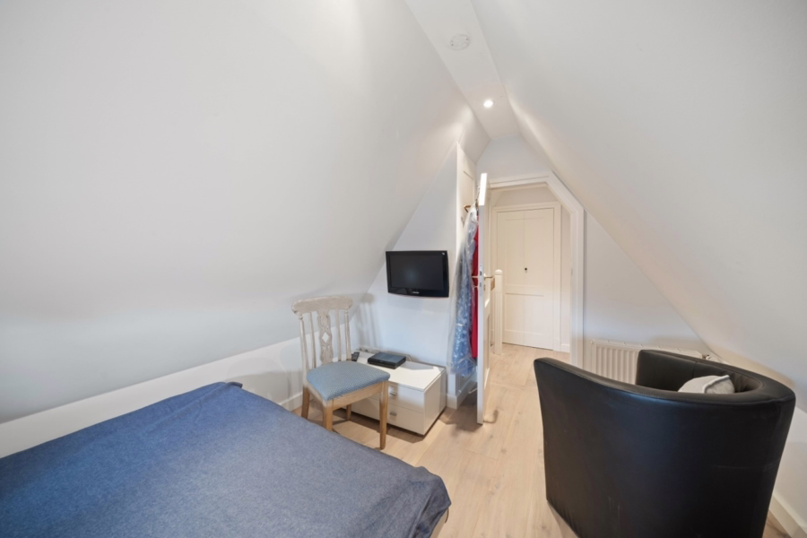 Bild - Genehmigtes Ferienhaus mit großem Garten in List