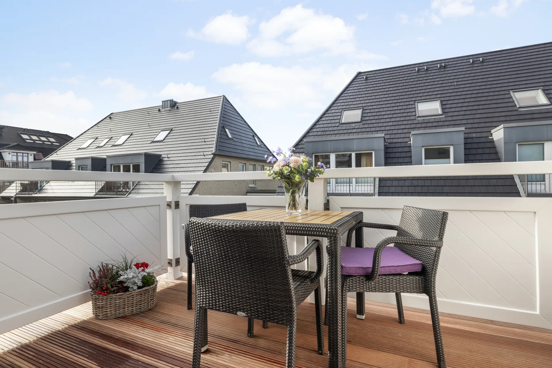 Bild - Mehr Meer geht kaum – sanierte Strandvilla von 1907 in zweiter Reihe