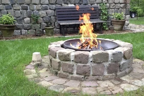 Bild - Einmaliges Parkgrundstück in Maschen Heide mit Altbestand
