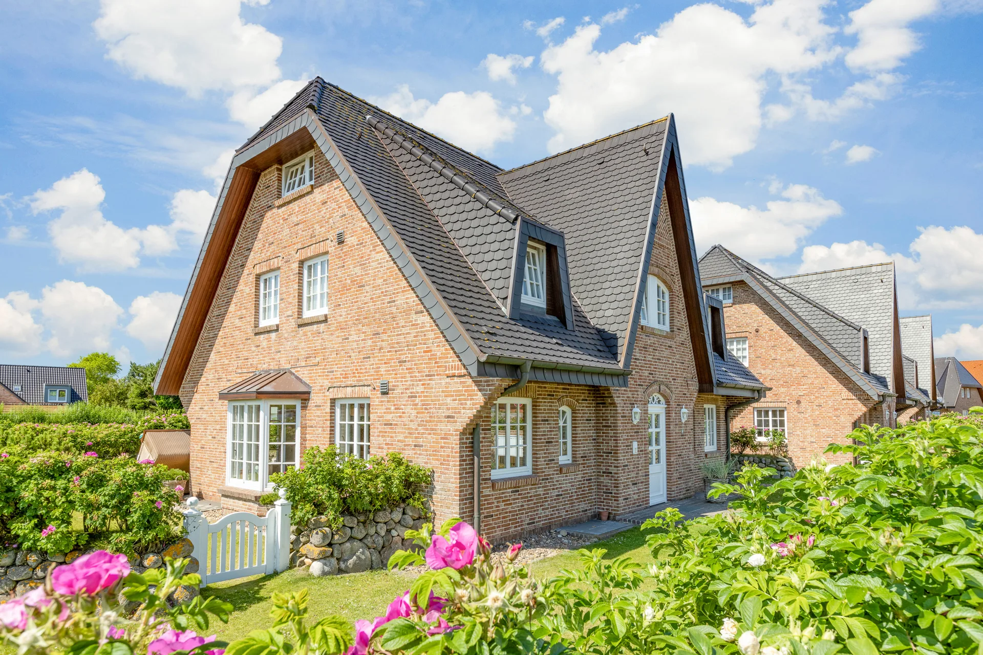 Bild - Aparte Obergeschosswohnung mit Kamin in toller Lage in Wenningstedt