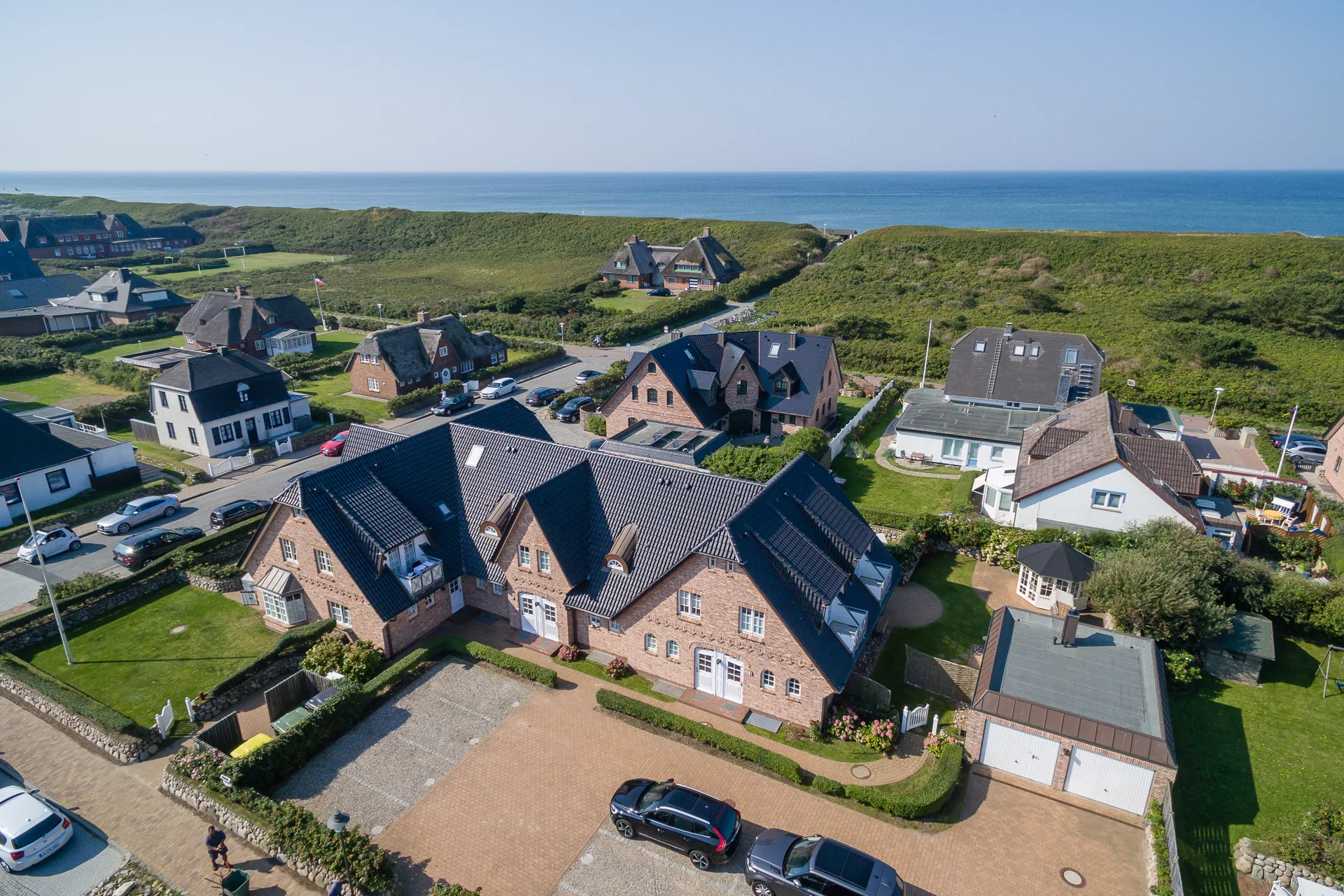 Bild - Hochwertige Dachgeschosswohnung in strandnaher Lage von Westerland