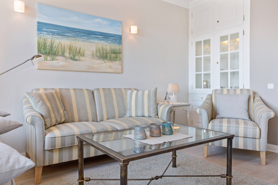 Bild - Exklusive Strandnähe: Moderne Wohnung mit zwei Balkonen & kleinem Meerblick in Wenningstedt