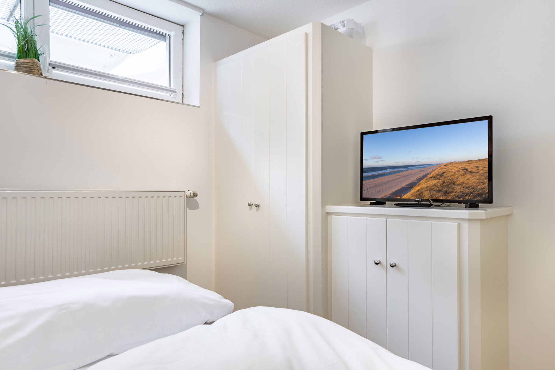 Bild - Schöne 3-Zimmer-Erdgeschosswohnung in nördlicher Lage von Westerland