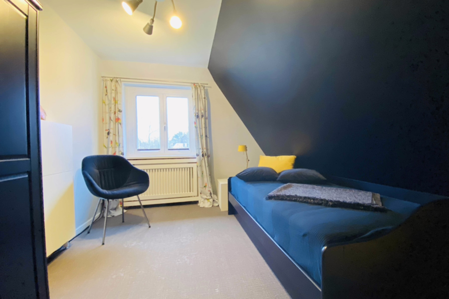 24 - Gepflegte Doppelhaushälfte unter Reet in ruhiger Lage von Archsum