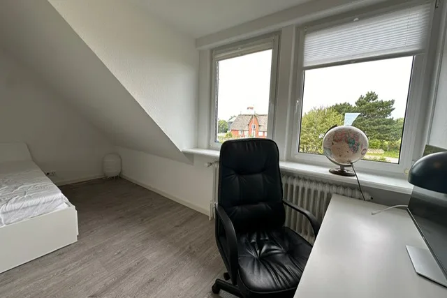 Bild - Reihenendhaus mit einmaligem Blick in die Morsumer Wiesen
