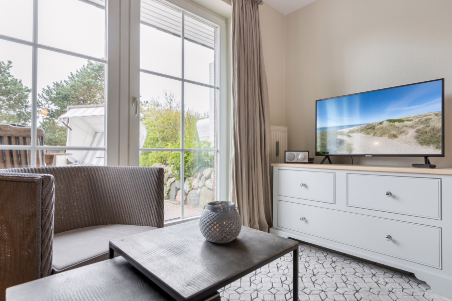 Bild - Gemütliche Erdgeschosswohnung mit Südgarten -Schwimmbad und Sauna im Haus-