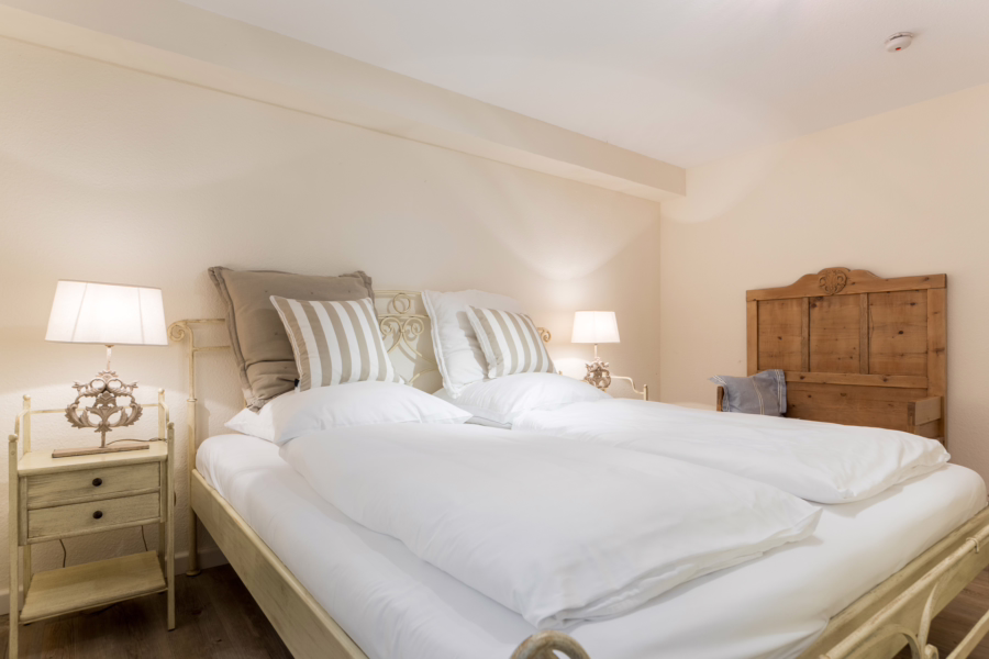 Bild - Gemütliche Erdgeschosswohnung mit Südgarten -Schwimmbad und Sauna im Haus-