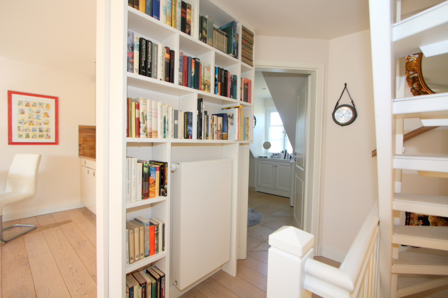 Bild - Moderne Obergeschosswohnung mit Balkon in Wenningstedt