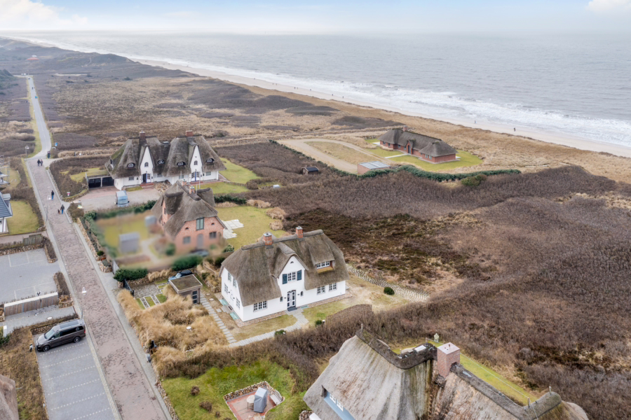Bild - Einmaliger Traum unter Reet mit Nordseeblick