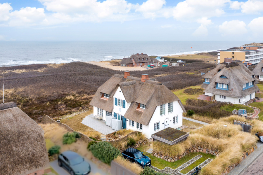 Bild - Einmaliger Traum unter Reet mit Nordseeblick
