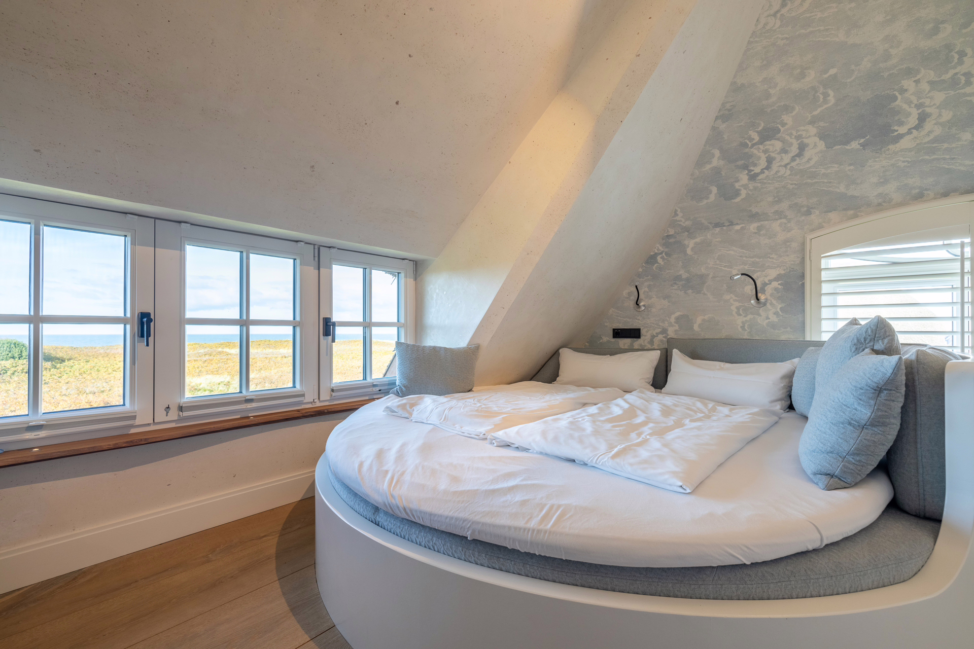 Bild - Exklusives Anwesen mit Blick auf die raue Nordsee