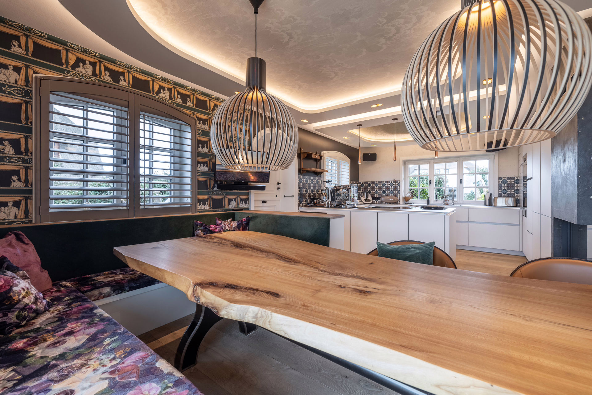 Bild - Exklusives Anwesen mit Blick auf die raue Nordsee