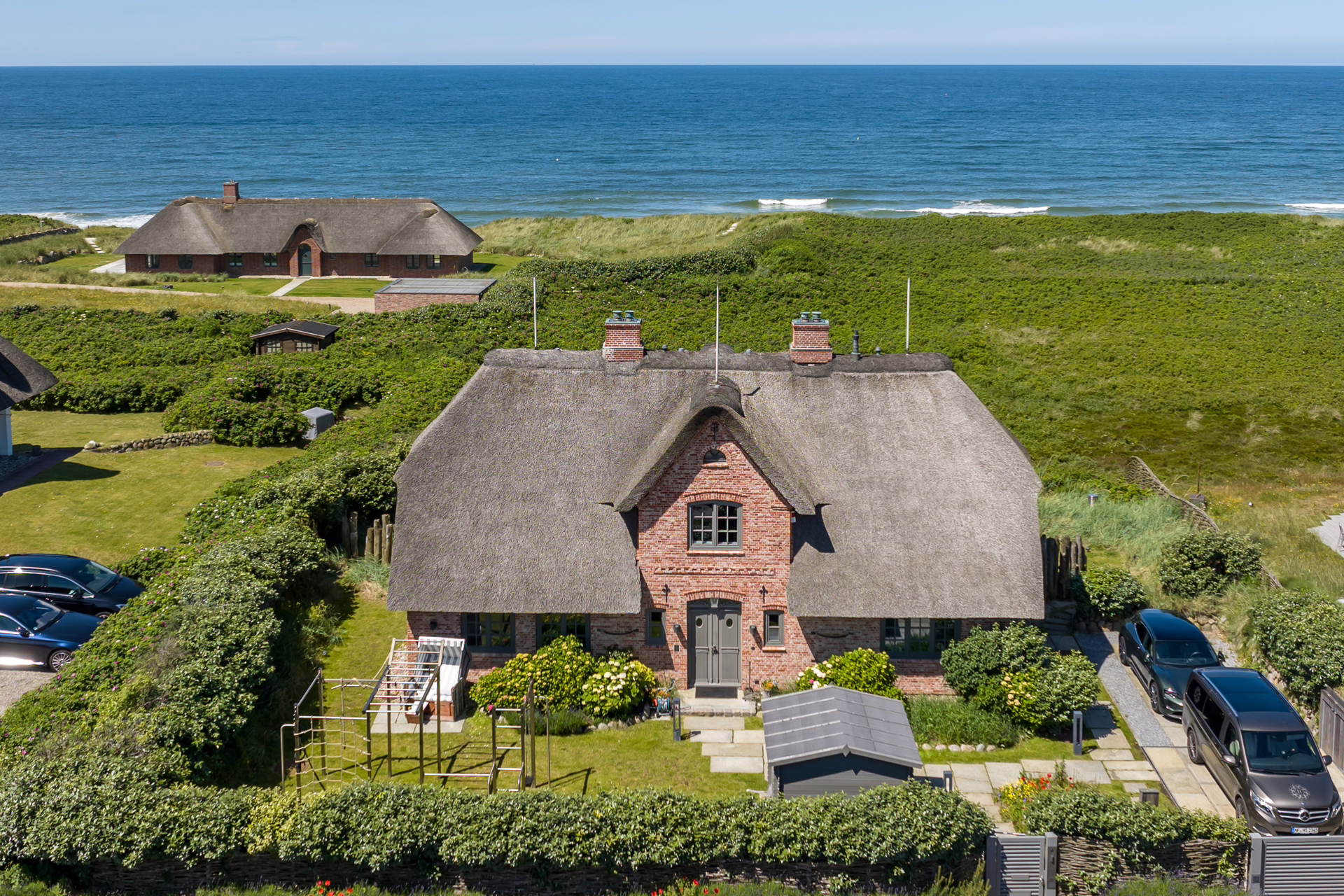 Bild - Exklusives Anwesen mit Blick auf die raue Nordsee