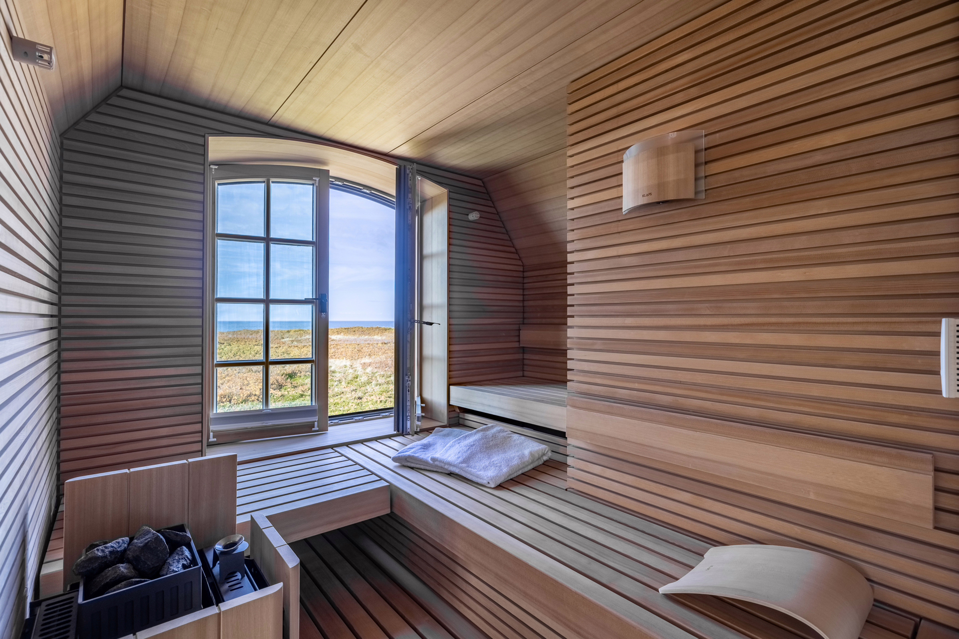 Bild - Exklusives Anwesen mit Blick auf die raue Nordsee