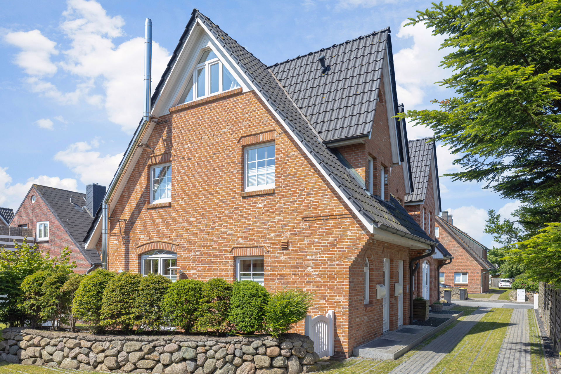 Bild - Großzügige 4 Zimmer Wohnung (DW) in ruhiger, strandnaher Lage von Westerland