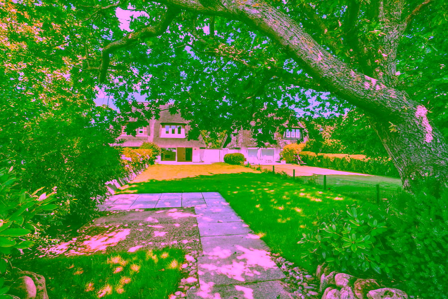 Bild - Liebevoll sanierte Haushälfte unter Reet in Keitum mit einer Garage