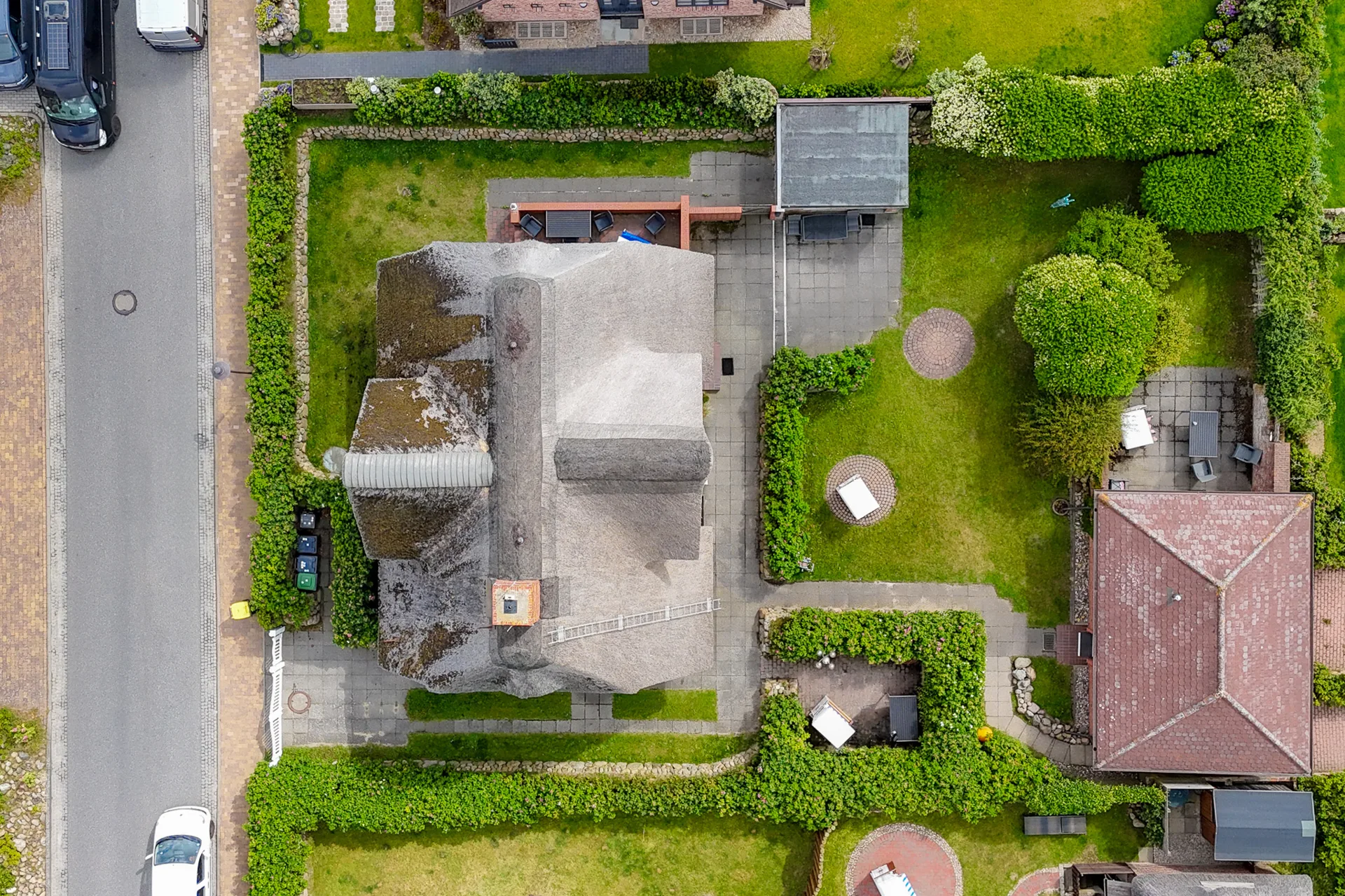 Bild - Reetgedecktes Mehrfamilienhaus in Strandnaher Lage