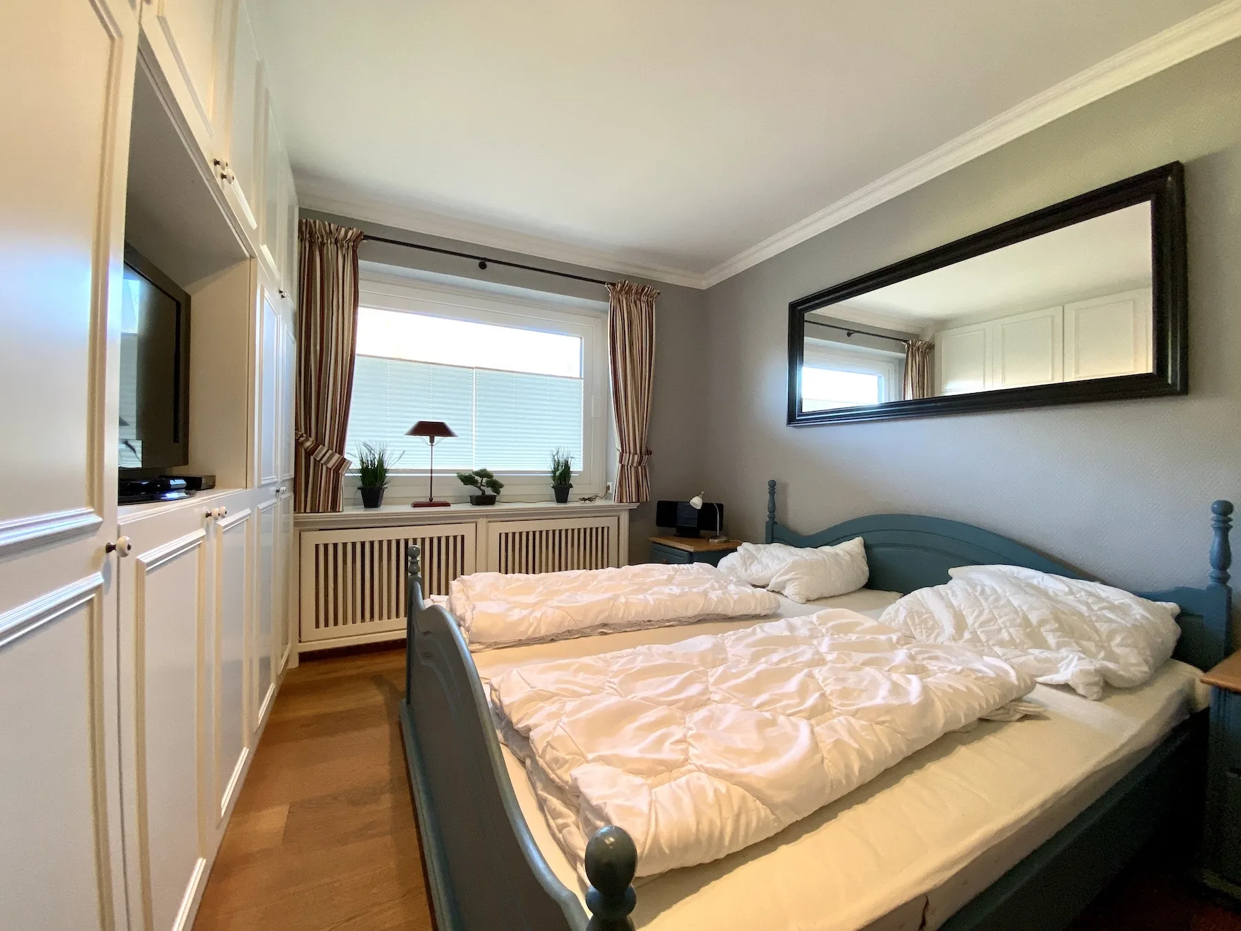 Bild - Renovierte Erdgeschosswohnung in wiesennaher Lage von Wenningstedt