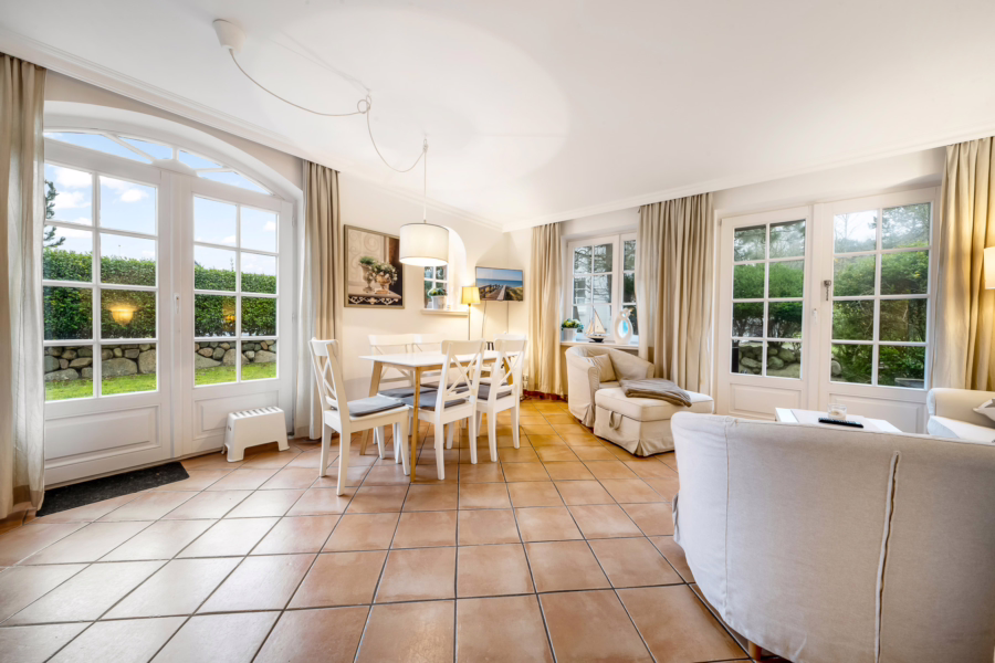 Bild - Geschmackvolle Erdgeschosswohnung in ruhiger Lage von Wenningstedt