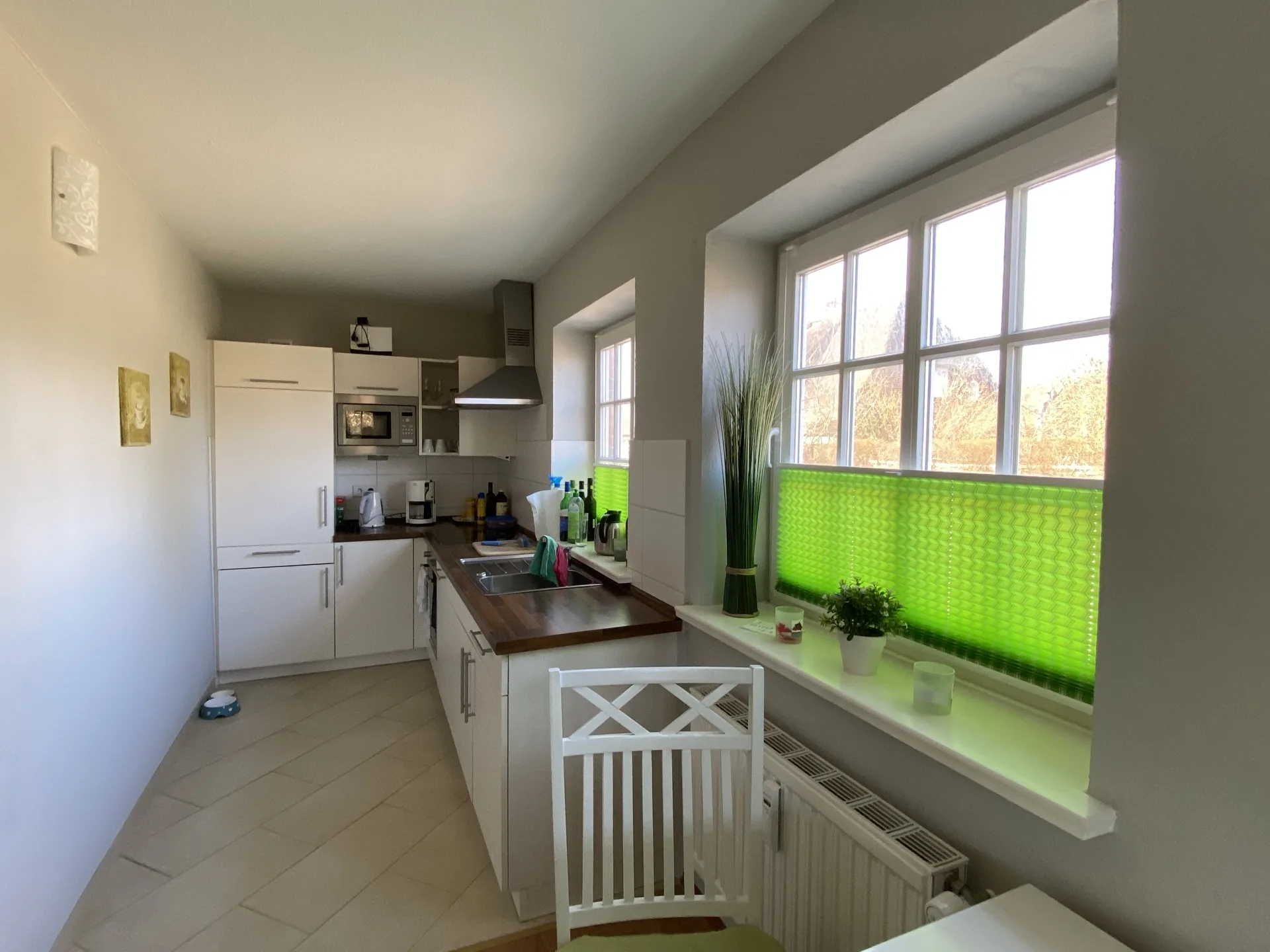 Bild - Erdgeschosswohnung unter Reet in strandnaher Lage von Westerland