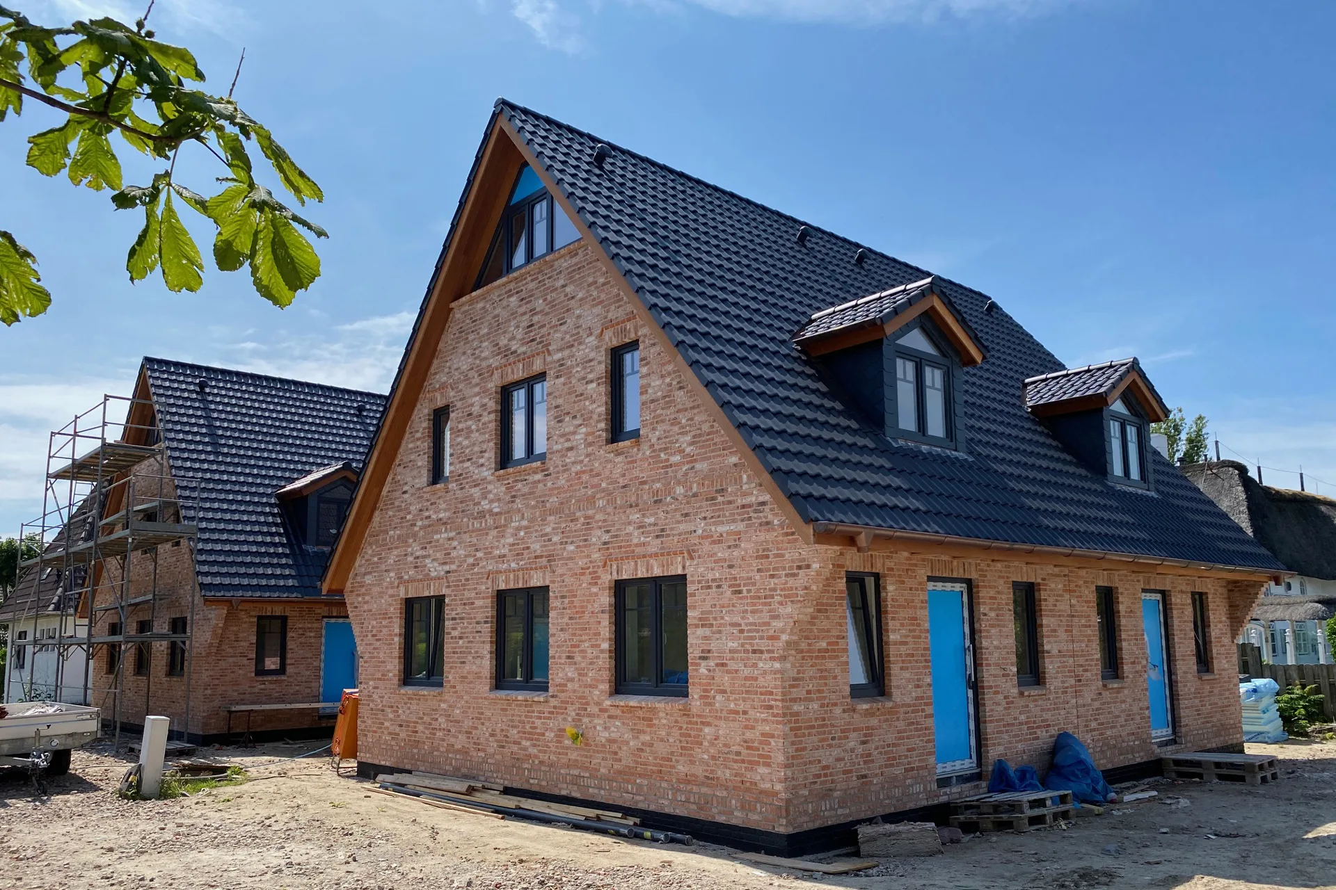 Bild - Neubau-Doppelhäuser in Tinnum – eine Dauerwohnung noch frei