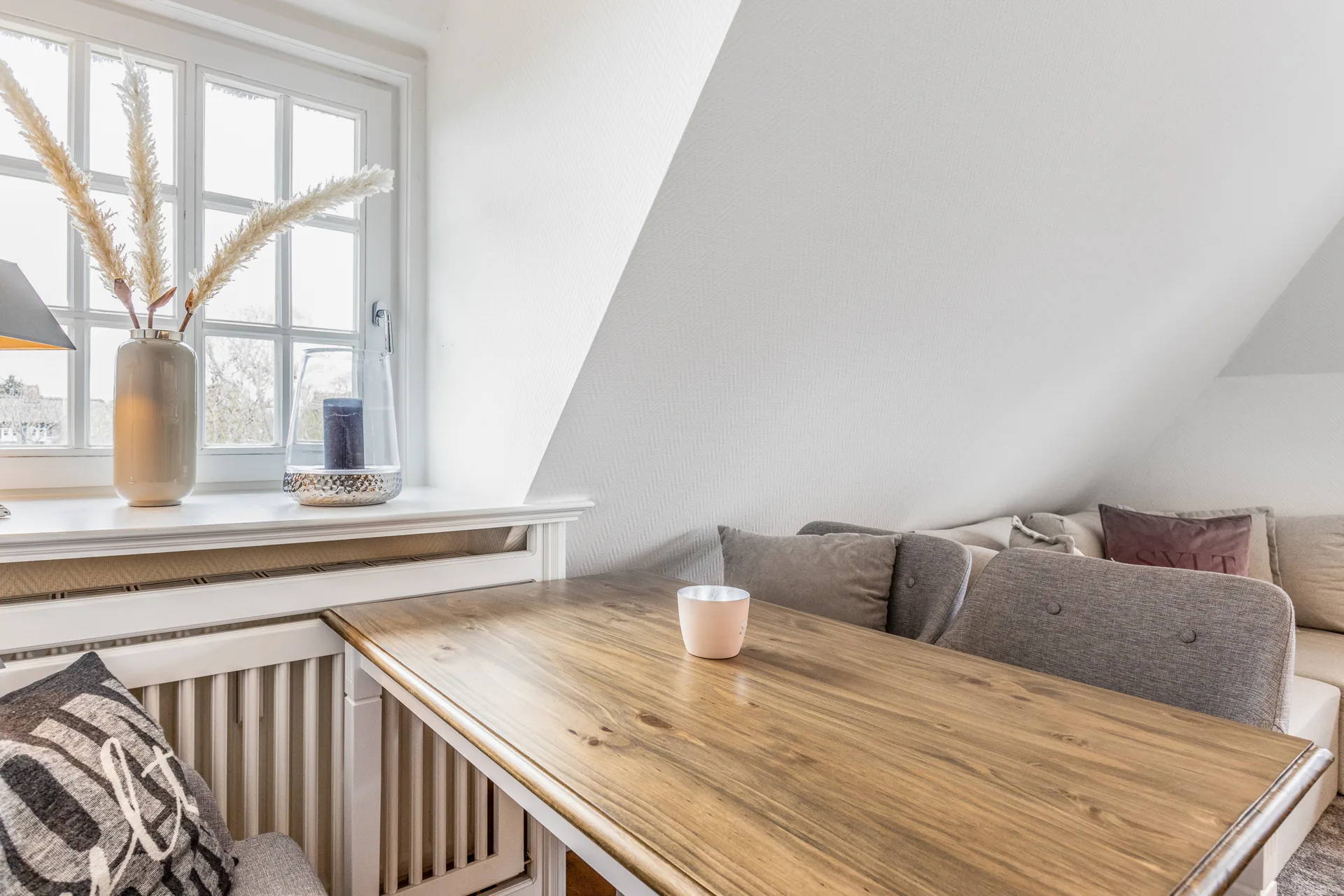Bild - Charmante Ferienwohnung unter Reet in bevorzugter Lage von Westerland