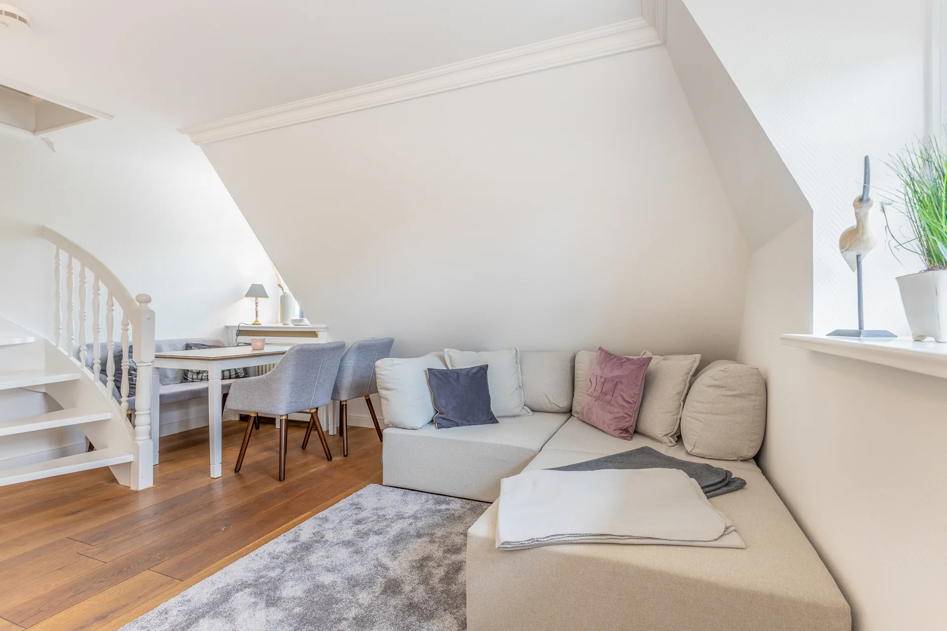 Bild - Charmante Ferienwohnung unter Reet in bevorzugter Lage von Westerland