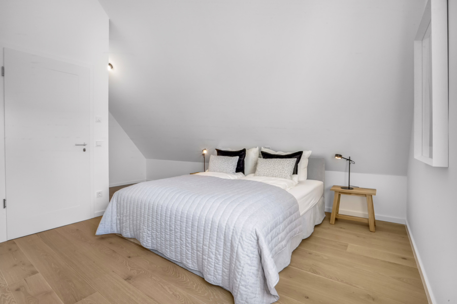 Bild - Halber Deich – F26 Modernes Küstenidyll unter Reet im Dünenpark List auf Sylt