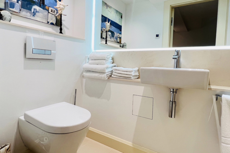 Bild - Charmante, grosszügige Erdgeschosswohnung unter Reet im Herzen von Keitum