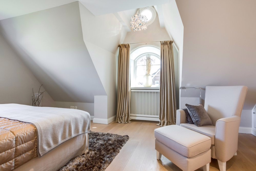 Bild - Charmante Reethaushälfte in 2. Wattreihe von Rantum