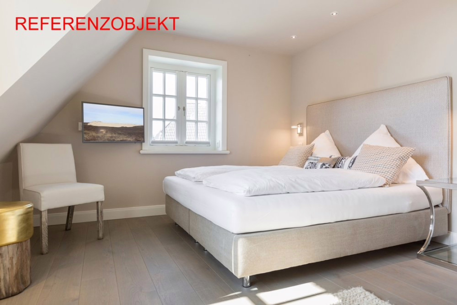 Referenzobjekt - Doppelhaushälften unter Reet in zentraler und wattnaher Lage von List – 1 Einheit verkauft –