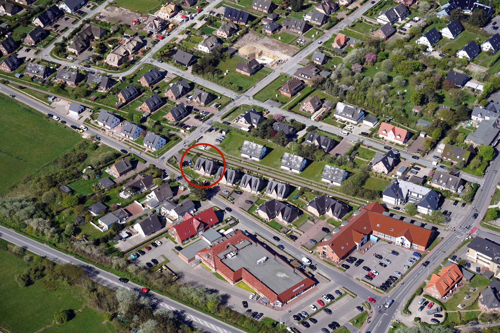 Bild - Charmante und helle Obergeschosswohnung mit Balkon in zentraler Lage von Wenningstedt