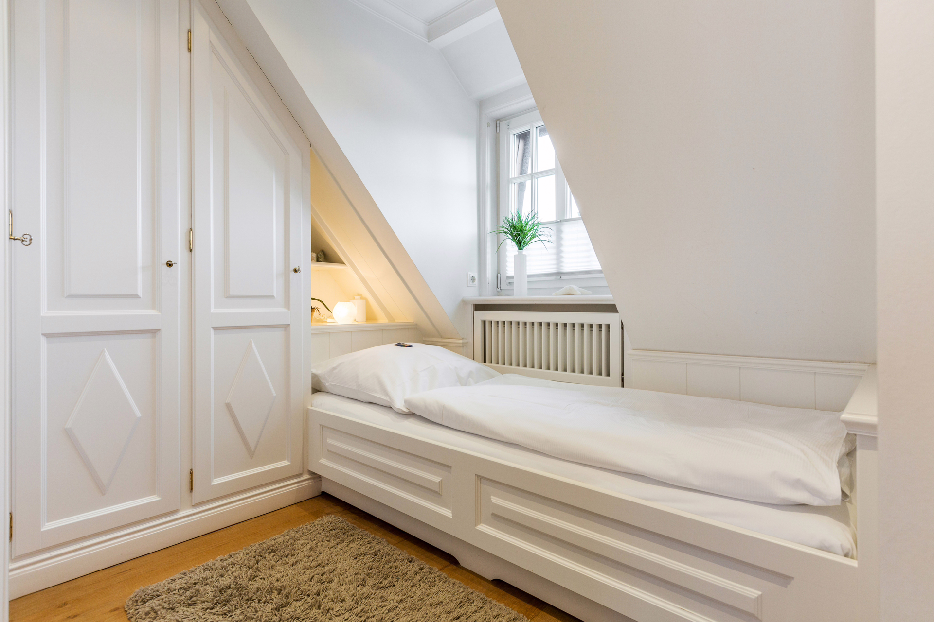 Bild - Charmante und helle Obergeschosswohnung mit Balkon in zentraler Lage von Wenningstedt