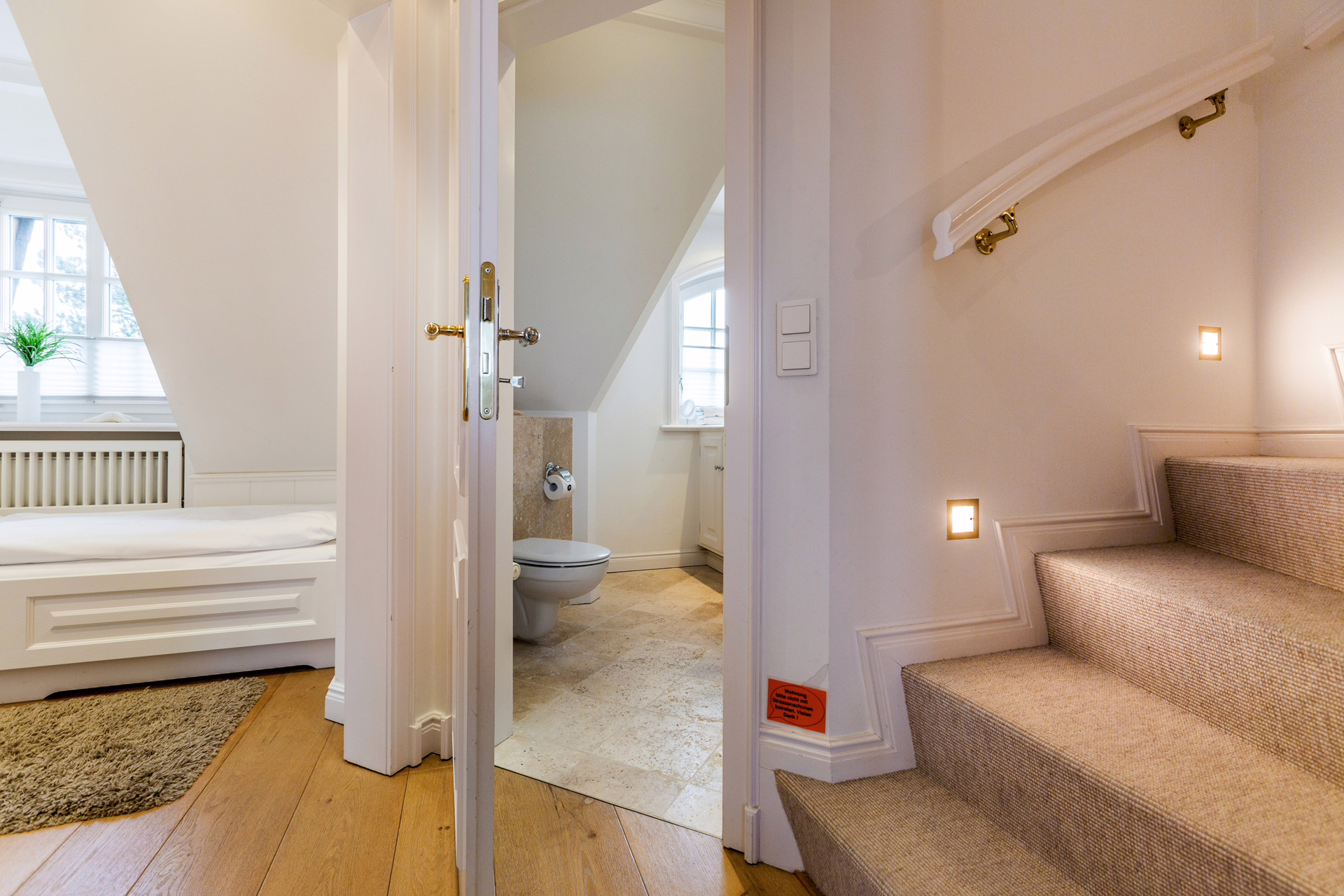 Bild - Charmante und helle Obergeschosswohnung mit Balkon in zentraler Lage von Wenningstedt