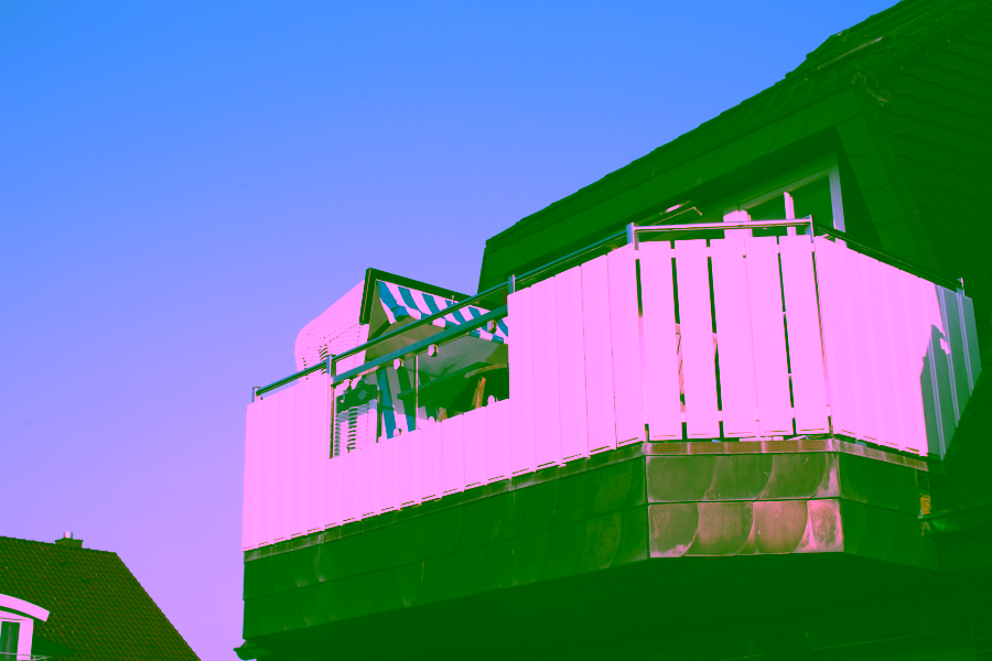 Bild - Charmante und helle Obergeschosswohnung mit Balkon in zentraler Lage von Wenningstedt