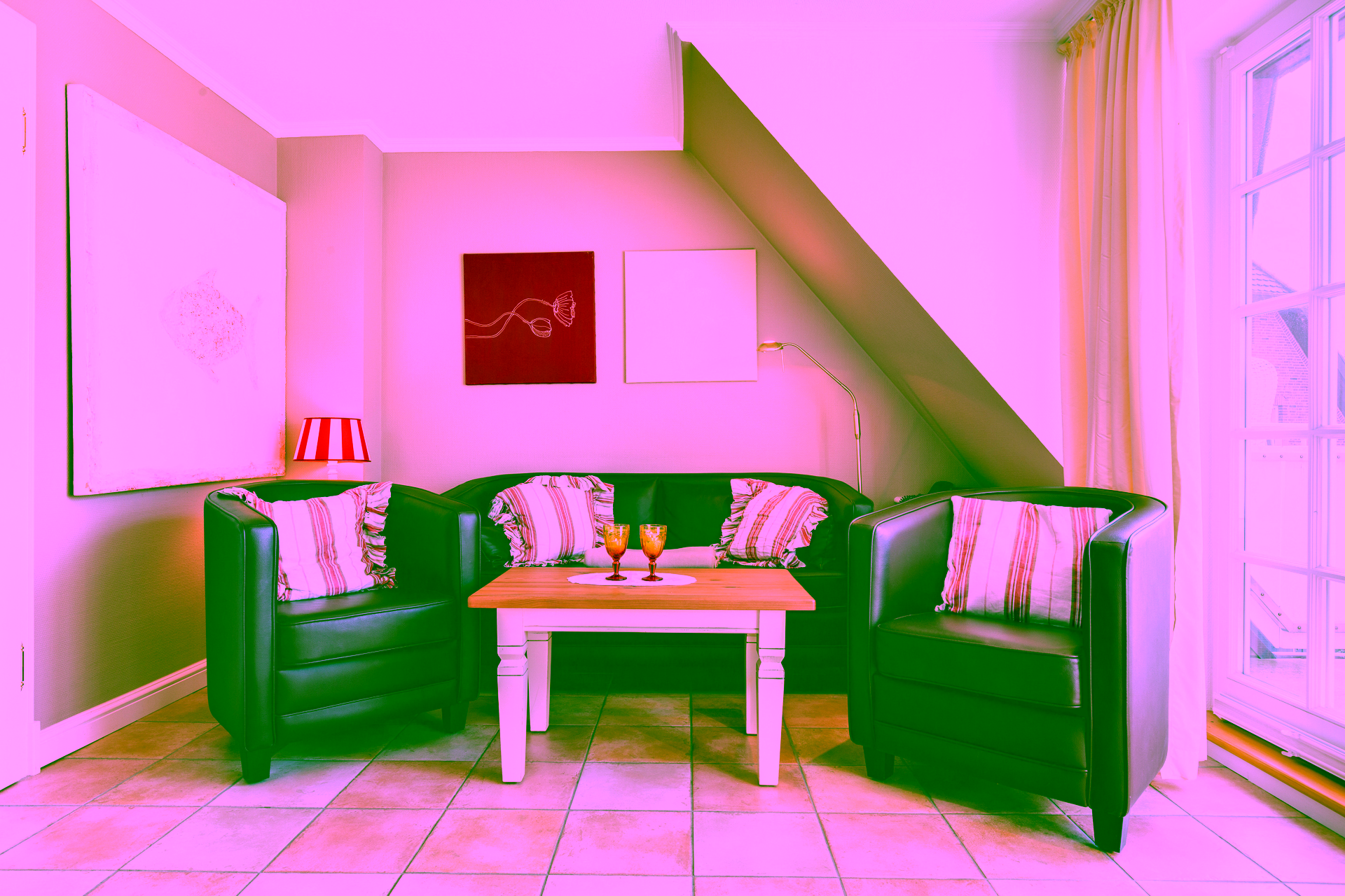 Charmante und helle Obergeschosswohnung mit Balkon in zentraler Lage von Wenningstedt - Bild (27700)