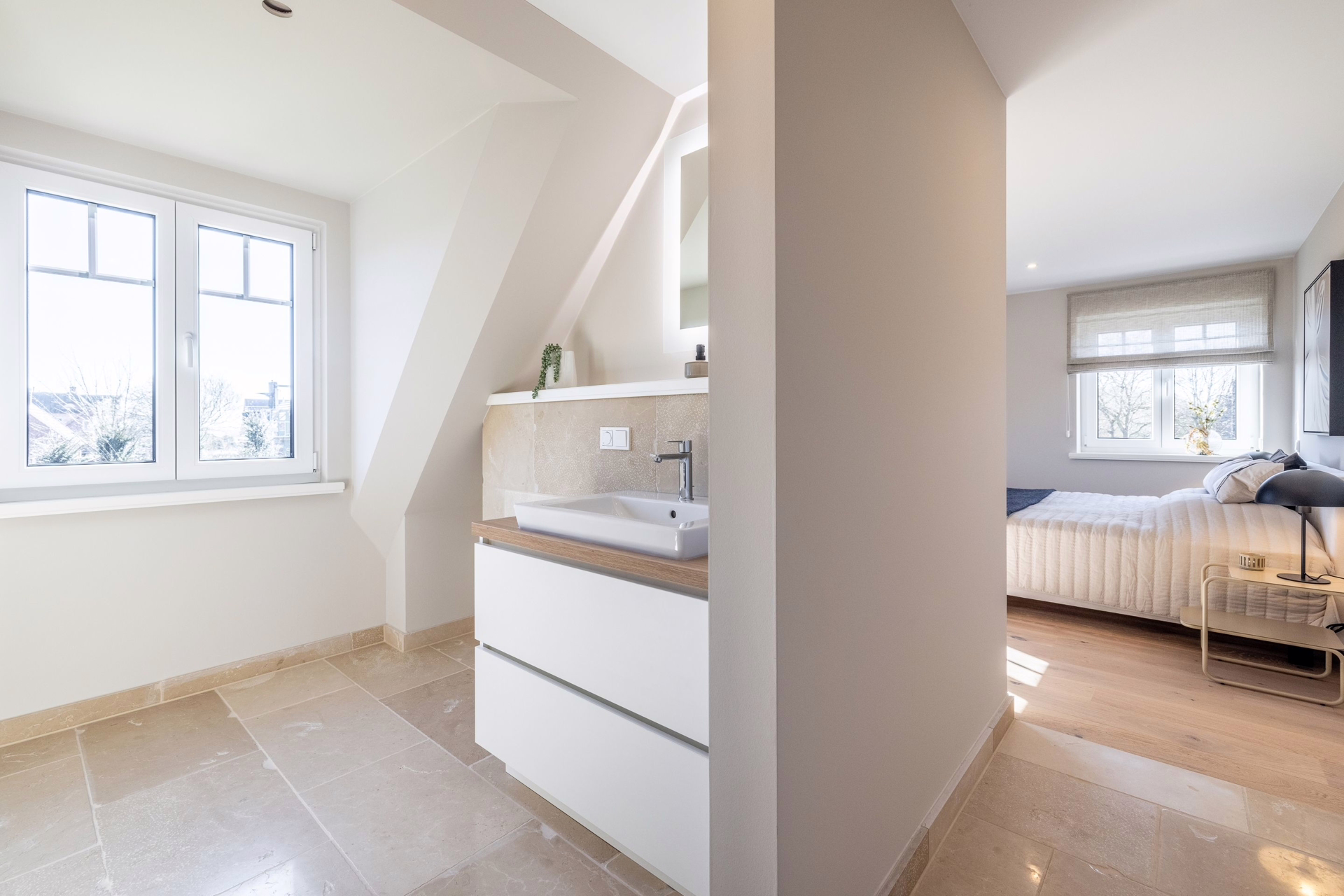 Bild - Neubau von einem exklusiven Wohnhaus mit 1 DW und 1 FW (Haus 4)
