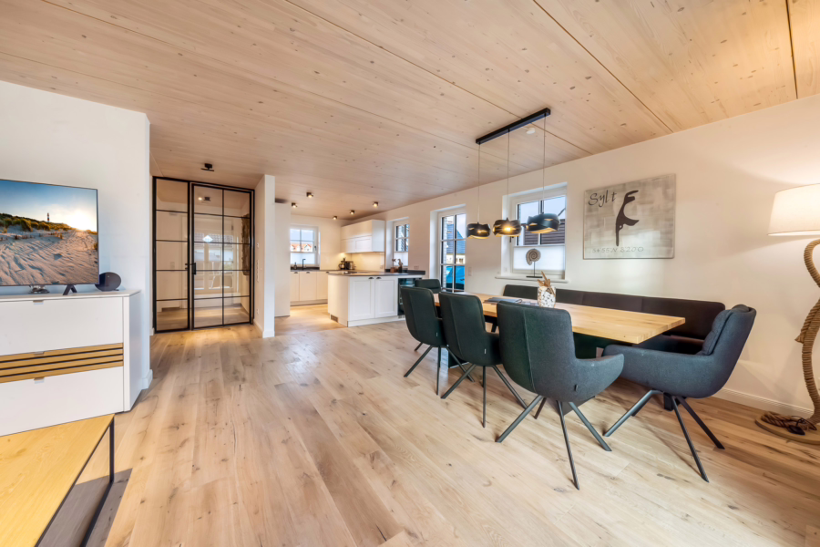 Bild - Genehmigtes Ferienhaus nur ein Steinwurf vom Weststrand in Rantum entfernt