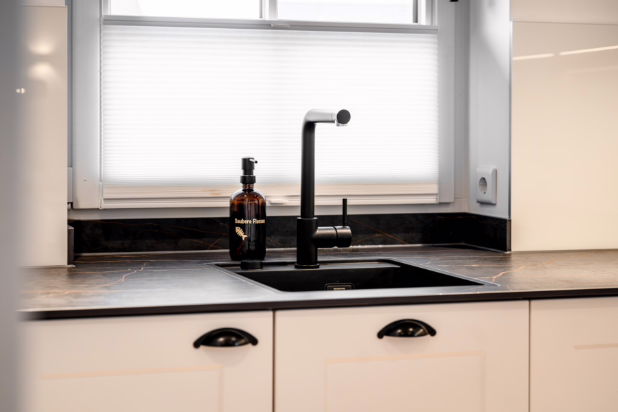 Bild - Genehmigtes Ferienhaus nur ein Steinwurf vom Weststrand in Rantum entfernt