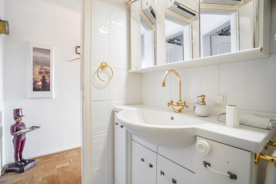 Bild - Großzügige Erdgeschoss Wohnung mit Blick in die Lister Dünen