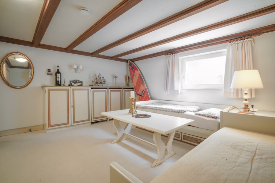 Bild - Großzügige Erdgeschoss Wohnung mit Blick in die Lister Dünen