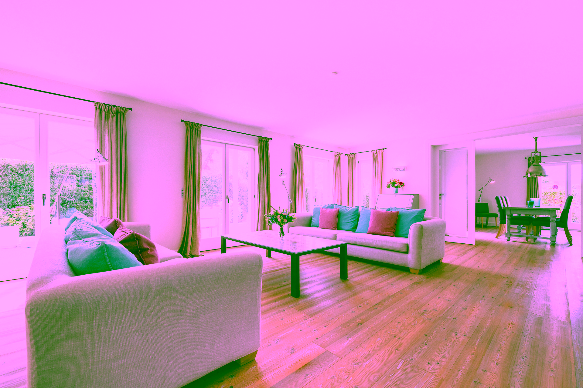 Schickes Einfamilienhaus am Dorfteich - Bild (15068)