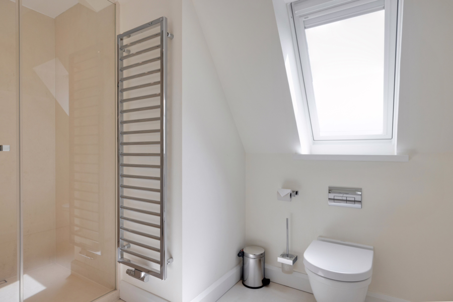 Bild - Schickes Einfamilienhaus am Dorfteich