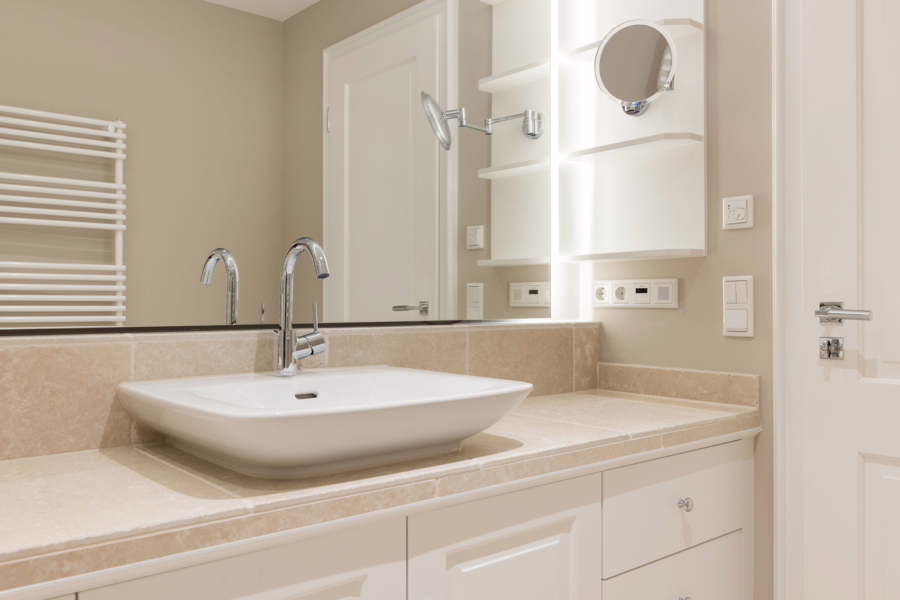 Bild - Exklusives Wohnen unter Reet direkt hinter den Dünen (DW)