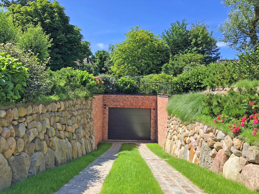 Bild - Reetgedeckte, hochwertige Neubauhaushälften in Dorflage von Kampen