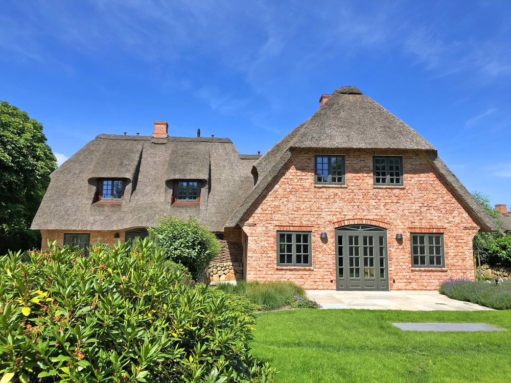 Haus 2 - Reetgedeckte, hochwertige Neubauhaushälften in Dorflage von Kampen