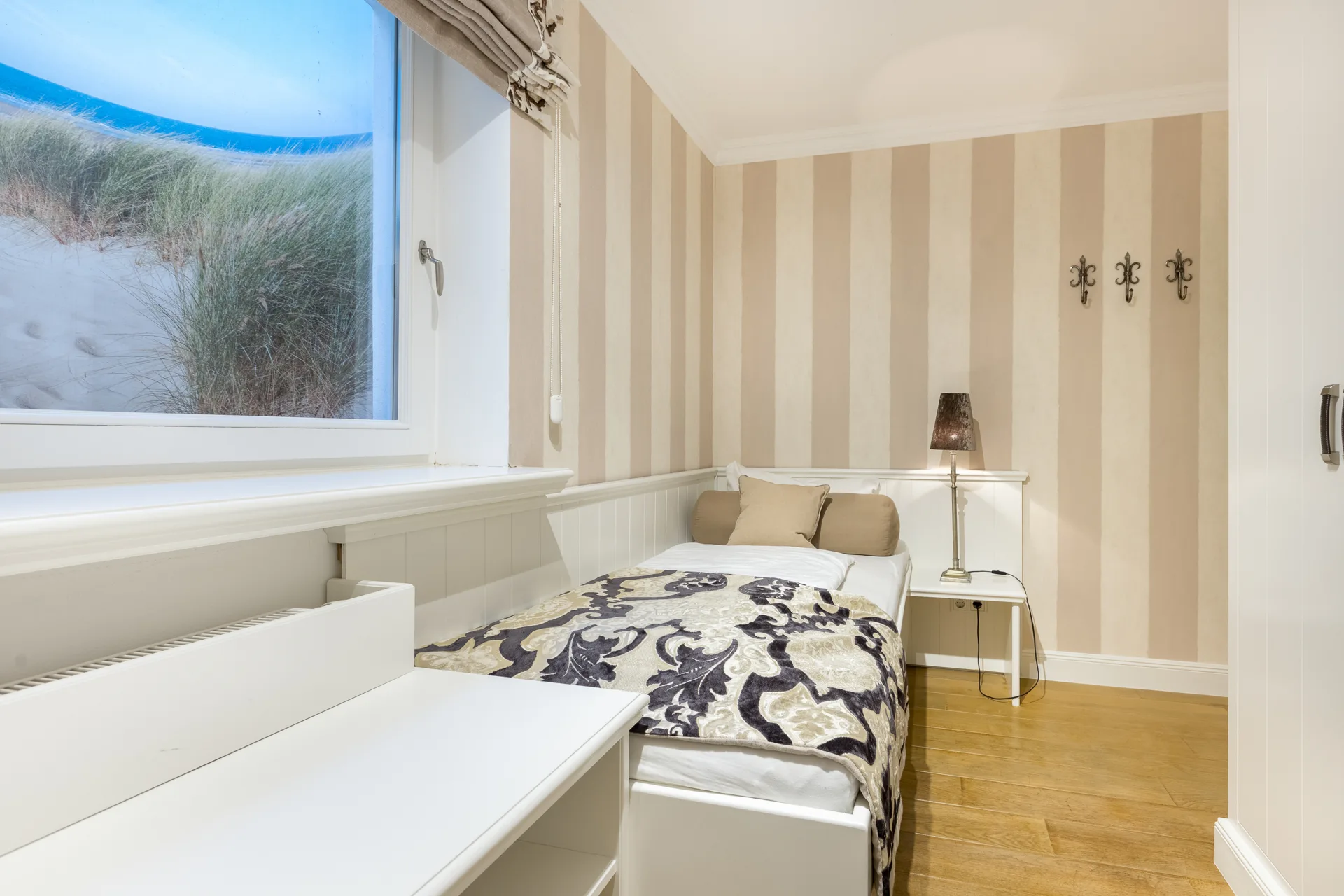 Bild - Reetgedeckte Erdgeschosswohnung in den Dünen von Rantum