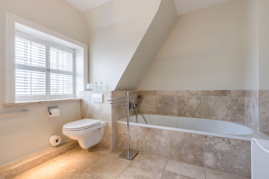 Bild - Reethaushälfte in begehrter Lage zwischen Strand und Dorfteich